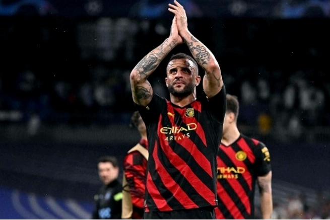 Hậu vệ Kyle Walker vẫn giữ được vóc dáng và tốc độ cực tốt