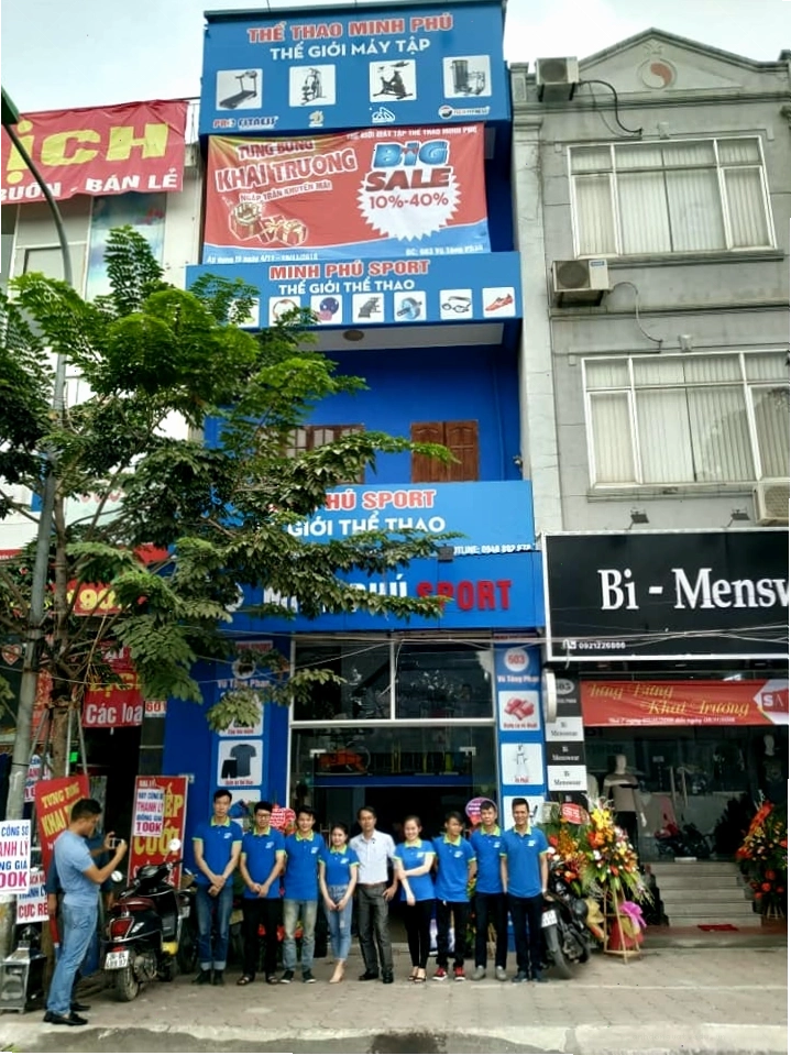 Showroom thể thao Minh Phú